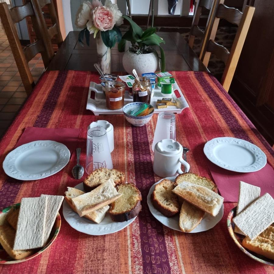 Bed and Breakfast La Demeure De Cathy Сен-Ло Экстерьер фото